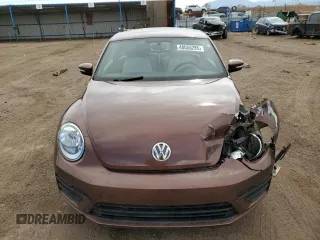 2017 Volkswagen Beetle 1.8T Fleet with VIN 3VWF17AT3HM622848, listed as a Copart auction lot 48055285 with 11,428 mi miles and Salvage Title. Bid and sale history available at carsss.com. Image 5.