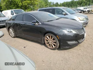 2014 Lincoln MKZ with VIN 3LN6L2G90ER826416, listed as a Copart auction lot 58973625 with 110,272 mi miles and Salvage title. Bid and sale history available at DreamBid. Image 4.