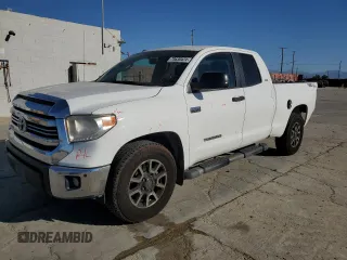 2017 Toyota Tundra 2WD SR5 with VIN 5TFRY5F12HX228646, listed as a Copart auction lot 73630424 with 286,551 mi miles and Salvage Title. Bid and sale history available at carsss.com. Image 1.