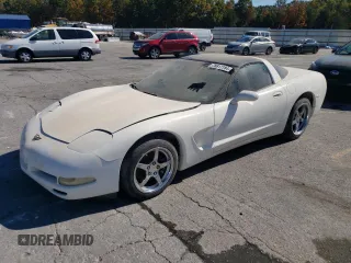 2002 Chevrolet Corvette with VIN 1G1YY22G325105745, listed as a Copart auction lot 76817784 with 130,394 mi miles and Salvage Title. Bid and sale history available at carsss.com. Image 1.