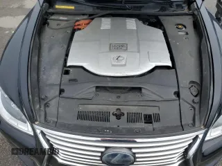 2013 Lexus LS z VIN JTHDU1EF0D5015775, wystawiony jako Copart lot #56936895 z przebiegiem 97 826 mil mil oraz Tytuł czysty. Historia ofert i sprzedaży dostępna na DreamBid. Obrazek 11.