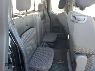 2006 Nissan Frontier SE with VIN 1N6AD06W76C416247, listed as a Copart auction lot 49613265 with 147,684 mi miles and Salvage title. Bid and sale history available at DreamBid. Image 10.