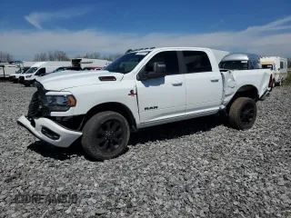 2024 Ram 2500 Big Horn z VIN 3C6UR5DL7RG216615, wystawiony jako Copart lot #55050575 z przebiegiem 55 387 mil mil oraz Szkoda całkowita • Salvage title. Historia ofert i sprzedaży dostępna na DreamBid. Obrazek 1.