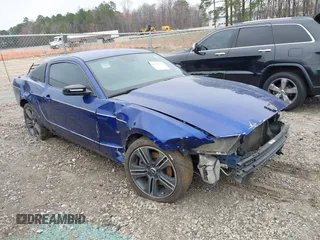 2013 Ford Mustang V6 with VIN 1ZVBP8AM9D5212552, listed as a IAAI auction lot 41792727 with 298,889 mi miles. Bid and sale history available at carsss.com. Image 1.