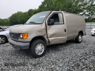 2007 Ford Econoline Cargo Commercial z VIN 1FTNE14W17DA70038, wystawiony jako Copart lot #60628315 z przebiegiem 73 779 mil mil oraz Czysty tytuł • Clean title. Historia ofert i sprzedaży dostępna na DreamBid. Obrazek 1.
