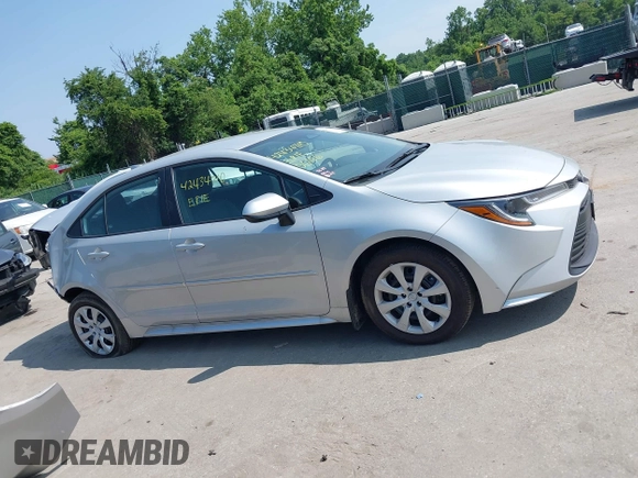 2024 Toyota Corolla LE with VIN 5YFB4MDE8RP202811, listed as a IAAI auction lot 42434710 with 400 mi miles and . Bid and sale history available at DreamBid. Image 14.
