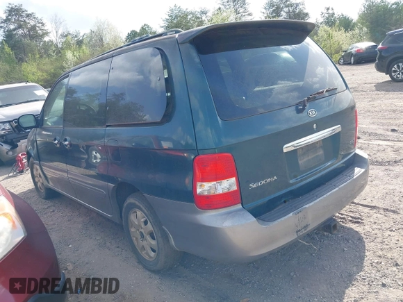 2005 Kia Sedona LX with VIN KNDUP132X56735119, listed as a IAAI auction lot 41798736 with 196,460 mi miles. Bid and sale history available at carsss.com. Image 3.