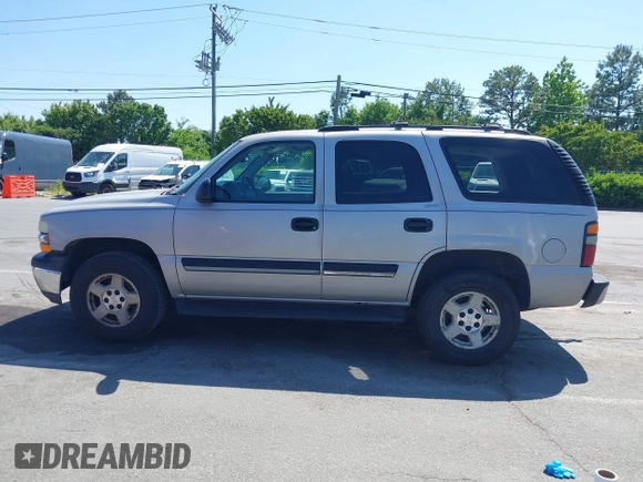 2004 Chevrolet Tahoe LS z VIN 1GNEC13V04J244023, wystawiony jako IAAI lot #42135613 z przebiegiem 298 581 mil mil oraz . Historia ofert i sprzedaży dostępna na DreamBid. Obrazek 14.
