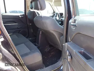 2011 Jeep Patriot Latitude with VIN 1J4NF1GB7BD141011, listed as a IAAI auction lot 42085417 with Not Provided miles and . Bid and sale history available at DreamBid. Image 8.