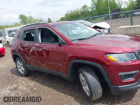 2021 Jeep Compass Latitude with VIN 3C4NJDBBXMT504993, listed as a IAAI auction lot 42181872 with 56,053 mi miles and . Bid and sale history available at DreamBid. Image 13.