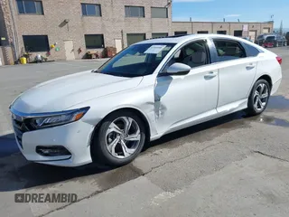 2018 Honda Accord EX-L z VIN 1HGCV1F52JA083242, wystawiony jako IAAI lot #41544446 z przebiegiem 22 387 mil mil oraz . Historia ofert i sprzedaży dostępna na DreamBid. Obrazek 18.