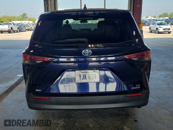 2022 Toyota Sienna LE с VIN 5TDKSKFC8NS070785, выставлен на аукционе IAAI как лот 42564790 с пробегом 110 993 миль миль и . История ставок и продаж доступна на DreamBid. Изображение 18.