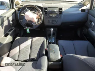 2009 Nissan Versa 1.8 S with VIN 3N1BC11E29L372166, listed as a Copart auction lot 86772944 with 0 mi miles and Salvage Title. Bid and sale history available at carsss.com. Image 8.