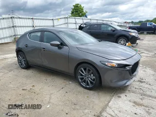 2019 Mazda 3 with VIN JM1BPALM2K1109808, listed as a Copart auction lot 61675735 with 80,746 mi miles and Salvage title. Bid and sale history available at DreamBid. Image 4.