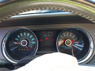 2013 Ford Mustang V6 with VIN 1ZVBP8AM3D5269846, listed as a IAAI auction lot 42460827 with 80,934 mi miles and . Bid and sale history available at DreamBid. Image 7.