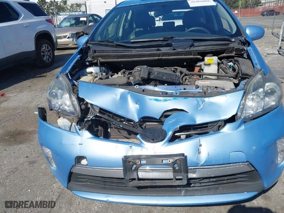 2012 Toyota Prius Plug-In with VIN JTDKN3DP9C3022200, listed as a IAAI auction lot 41968886 with 65,821 mi miles. Bid and sale history available at carsss.com. Image 6.