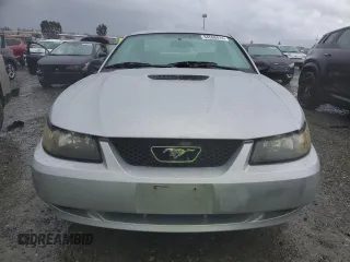 2002 Ford Mustang Standard with VIN 1FAFP40472F133621, listed as a Copart auction lot 43158735 with 0 mi miles and Clean Title. Bid and sale history available at carsss.com. Image 5.