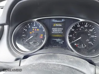 2015 Nissan Rogue SV with VIN KNMAT2MT5FP504510, listed as a IAAI auction lot 41935481 with 136,721 mi miles. Bid and sale history available at carsss.com. Image 7.