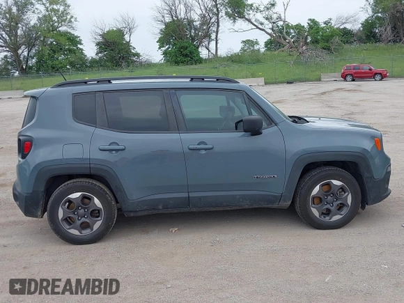 2017 Jeep Renegade Sport z VIN ZACCJAAB9HPF86929, wystawiony jako IAAI lot #42433375 z przebiegiem 218 378 mil mil oraz . Historia ofert i sprzedaży dostępna na DreamBid. Obrazek 13.