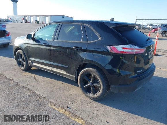 2021 Ford Edge SE with VIN 2FMPK3G90MBA18643, listed as a IAAI auction lot 42180730 with 44,923 mi miles and . Bid and sale history available at DreamBid. Image 3.