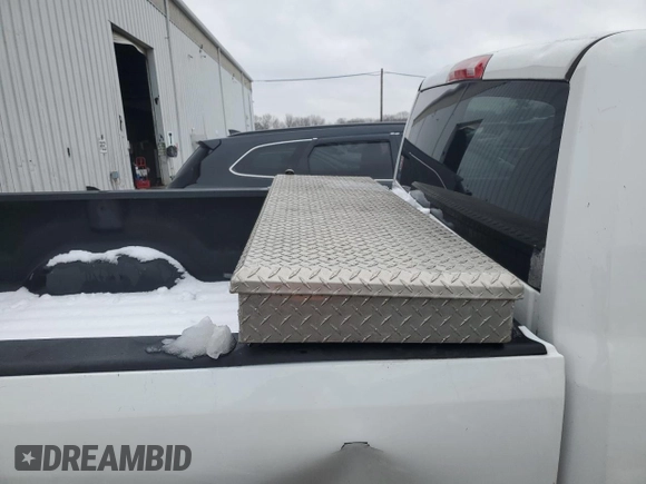 2015 Ram 1500 Tradesman z VIN 3C6JR6DG5FG540010, wystawiony jako Copart lot #45151585 z przebiegiem 208 203 mil mil oraz Szkoda całkowita • Salvage title. Historia ofert i sprzedaży dostępna na DreamBid. Obrazek 10.