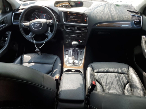 2017 Audi Q5 Premium Plus z VIN WA1L2AFP0HA041097, wystawiony jako Copart lot #58710085 z przebiegiem 115 407 mil mil oraz Szkoda całkowita • Salvage title. Historia ofert i sprzedaży dostępna na DreamBid. Obrazek 8.
