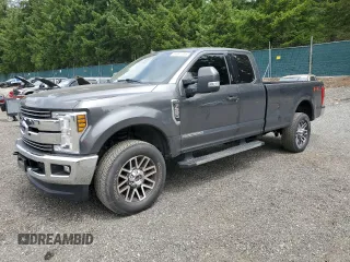 2019 Ford F-350 XL with VIN 1FT8X3BT7KEE97173, listed as a Copart auction lot 64041095 with 85,943 mi miles and Clean title. Bid and sale history available at DreamBid. Image 1.