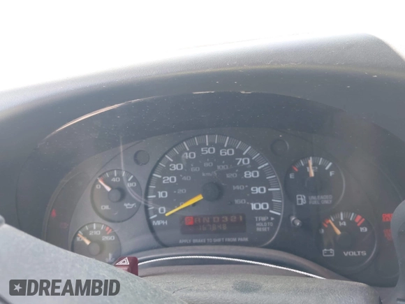 1999 GMC Savana z VIN 1GJHG35R4X1134983, wystawiony jako IAAI lot #42084648 z przebiegiem 167 848 mil mil oraz . Historia ofert i sprzedaży dostępna na DreamBid. Obrazek 7.