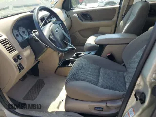 2004 Ford Escape XLT with VIN 1FMCU03134KB53192, listed as a Copart auction lot 62178075 with 223,637 mi miles and Salvage title. Bid and sale history available at DreamBid. Image 7.