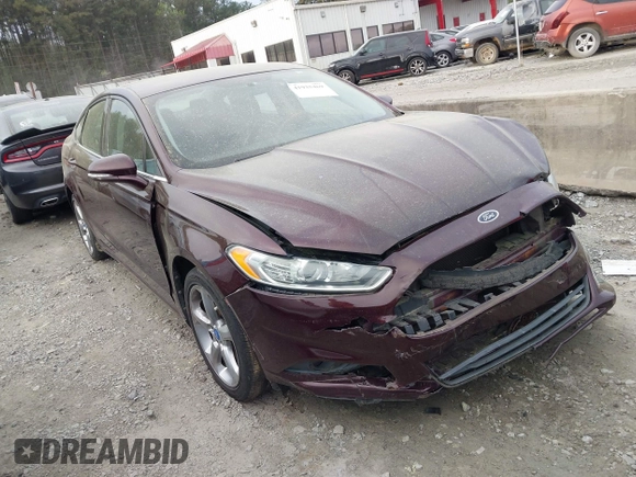2013 Ford Fusion SE with VIN 3FA6P0HR5DR164820, listed as a IAAI auction lot 41935469 with 179,000 mi miles. Bid and sale history available at carsss.com. Image 1.
