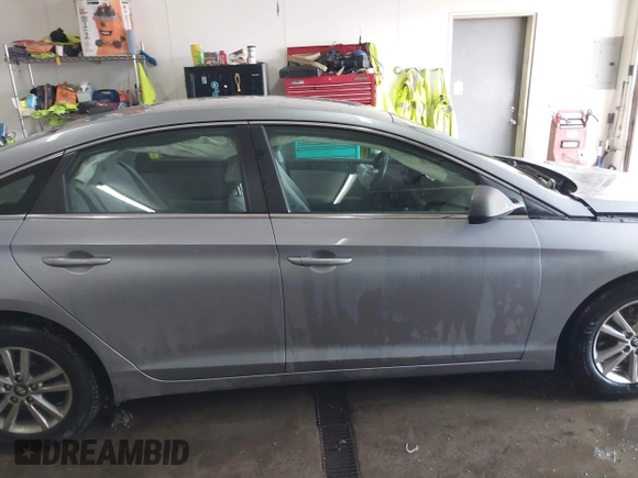 2017 Hyundai Sonata 2.4L with VIN 5NPE24AF8HH476411, listed as a IAAI auction lot 41421224 with 115,113 mi miles and . Bid and sale history available at DreamBid. Image 14.