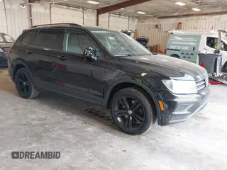 2020 Volkswagen Tiguan S with VIN 3VV1B7AX9LM177409, listed as a IAAI auction lot 42267789 with 89,760 mi miles and . Bid and sale history available at DreamBid. Image 1.