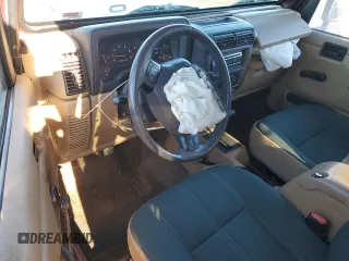 2001 Jeep Wrangler Sahara with VIN 1J4FA59S41P301365, listed as a Copart auction lot 87701675 with 134,081 mi miles and Salvage Title. Bid and sale history available at carsss.com. Image 8.