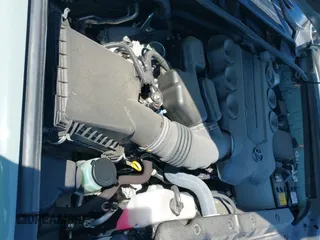 2022 Toyota 4Runner TRD Off Road Premium с VIN JTERU5JR0N6073598, выставлен на аукционе IAAI как лот 42518569 с пробегом 38 548 миль миль и . История ставок и продаж доступна на DreamBid. Изображение 19.