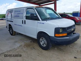 2012 Chevrolet Express Cargo z VIN 1GCWGFCA0C1120456, wystawiony jako IAAI lot #42781725 z przebiegiem 118 485 mil mil oraz . Historia ofert i sprzedaży dostępna na DreamBid. Obrazek 1.