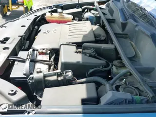 2010 Toyota RAV4 Sport z VIN JTMWK4DV5AD004427, wystawiony jako IAAI lot #41914304 z przebiegiem 117 476 mil mil oraz . Historia ofert i sprzedaży dostępna na DreamBid. Obrazek 19.