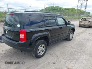 2013 Jeep Patriot Sport with VIN 1C4NJRBB6DD123791, listed as a IAAI auction lot 42202821 with 123,809 mi miles and . Bid and sale history available at DreamBid. Image 4.