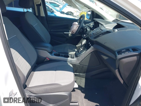 2014 Ford Escape SE with VIN 1FMCU0G93EUD22536, listed as a IAAI auction lot 42045733 with 145,983 mi miles. Bid and sale history available at carsss.com. Image 5.