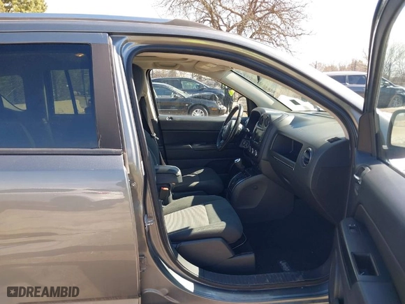 2012 Jeep Compass Latitude with VIN 1C4NJDEB6CD562986, listed as a IAAI auction lot 41813858 with 144,068 mi miles. Bid and sale history available at carsss.com. Image 5.