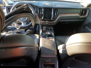2022 Volvo XC60 Recharge Plug-In Hybrid Inscription Expression with VIN YV4H60DZ1N1031931, listed as a Copart auction lot 75292624 with 0 mi miles and Salvage Title. Bid and sale history available at carsss.com. Image 8.