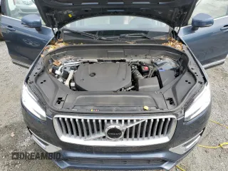 2023 Volvo XC90 Ultimate with VIN YV4062PA3P1960097, listed as a Copart auction lot 81042984 with 25,134 mi miles and Salvage Title. Bid and sale history available at carsss.com. Image 11.