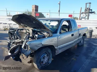 2002 Chevrolet Silverado 1500 Work Truck with VIN 2GCEC19X421128719, listed as a IAAI auction lot 41313020 with 1 mi miles. Bid and sale history available at carsss.com. Image 17.
