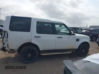 2016 Land Rover LR4 HSE with VIN SALAG2V69GA790579, listed as a IAAI auction lot 41925969 with 119,229 mi miles and . Bid and sale history available at DreamBid. Image 14.
