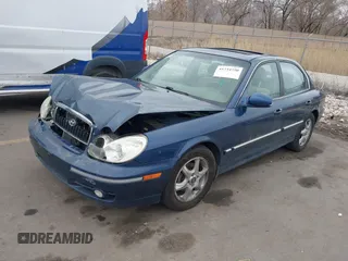 2005 Hyundai Sonata GLS with VIN KMHWF35H25A196397, listed as a IAAI auction lot 41734750 with 199,890 mi miles. Bid and sale history available at carsss.com. Image 2.