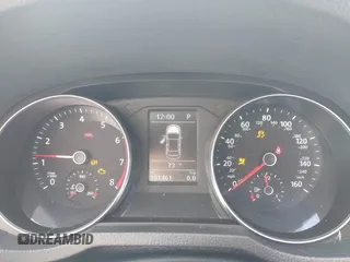 2016 Volkswagen Passat SE z VIN 1VWBT7A38GC016180, wystawiony jako IAAI lot #42132777 z przebiegiem 101 461 mil mil oraz . Historia ofert i sprzedaży dostępna na DreamBid. Obrazek 7.