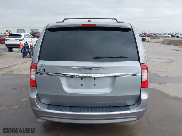 2014 Chrysler Town & Country Touring with VIN 2C4RC1BG0ER234277, listed as a IAAI auction lot 41441067 with 94,314 mi miles. Bid and sale history available at carsss.com. Image 16.