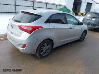 2016 Hyundai Elantra GT with VIN KMHD35LH4GU274453, listed as a IAAI auction lot 41631447 with 140,060 mi miles. Bid and sale history available at carsss.com. Image 4.