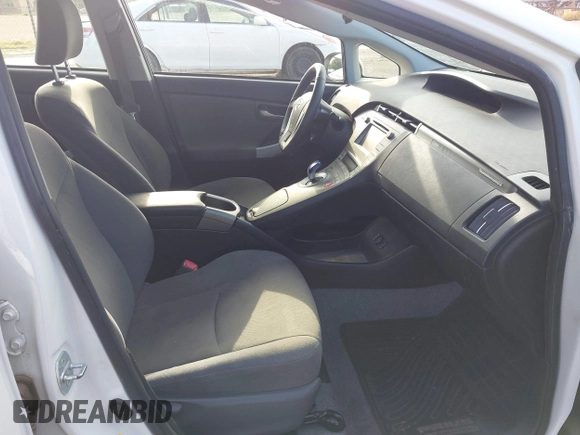 2012 Toyota Prius z VIN JTDKN3DP3C3012388, wystawiony jako IAAI lot #42436517 z przebiegiem 196 072 mil mil oraz . Historia ofert i sprzedaży dostępna na DreamBid. Obrazek 5.