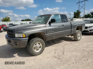 2002 Dodge Ram 2500 with VIN 3B7KF23ZX2M203894, listed as a Copart auction lot 71208884 with 0 mi miles and Salvage Title. Bid and sale history available at carsss.com. Image 1.