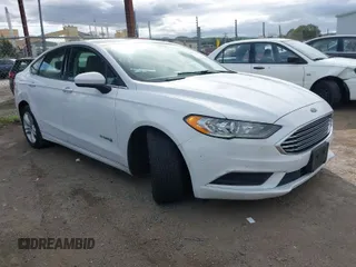 2018 Ford Fusion Hybrid SE with VIN 3FA6P0LU5JR188171, listed as a IAAI auction lot 41632358 with 73,677 mi miles. Bid and sale history available at carsss.com. Image 1.